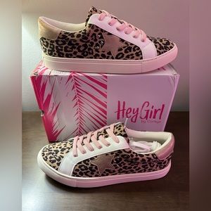 Hey girl- Corkys Supernova Sneaker
